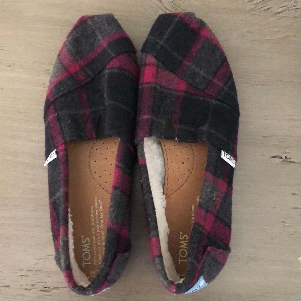 Toms shoes